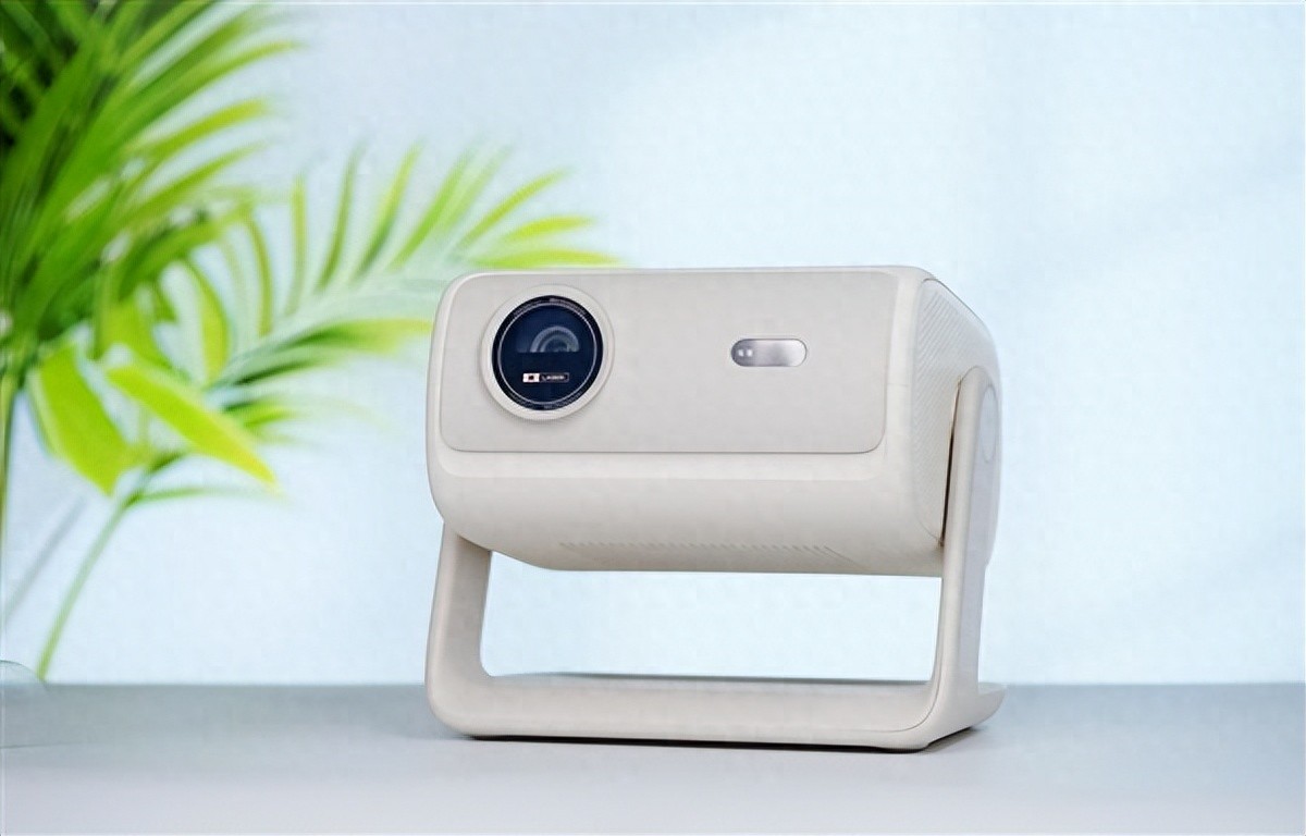 護眼純三色激光！當貝D7X智能投影儀圖賞