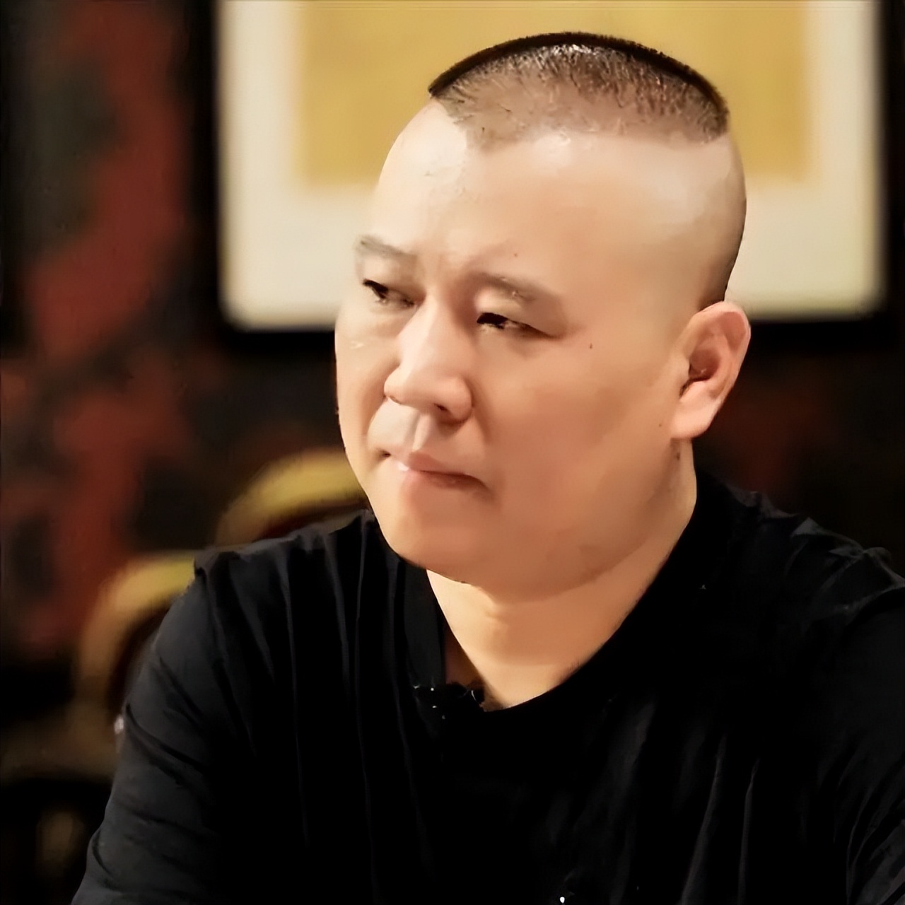 郭德纲做梦没想到，心中这口恶气竟让张鹤伦给出了，侯耀文没说错