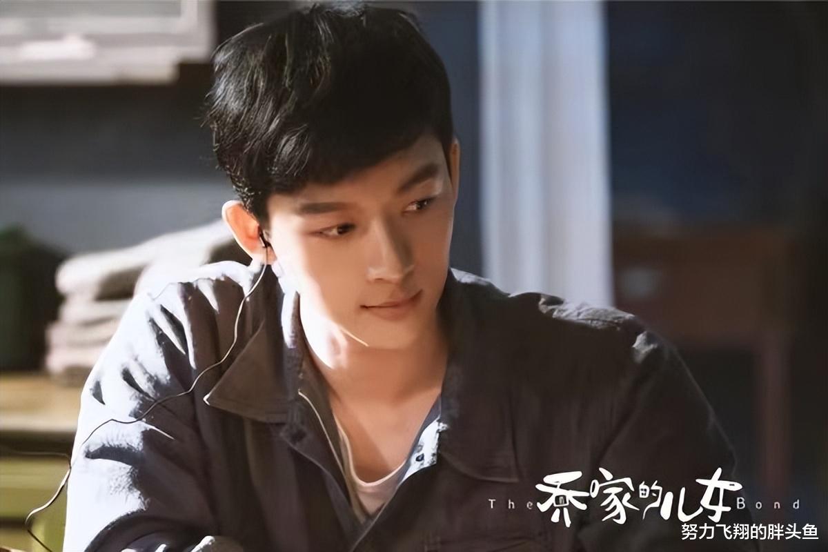 张晚意,一款又老又年轻“老式艺人”