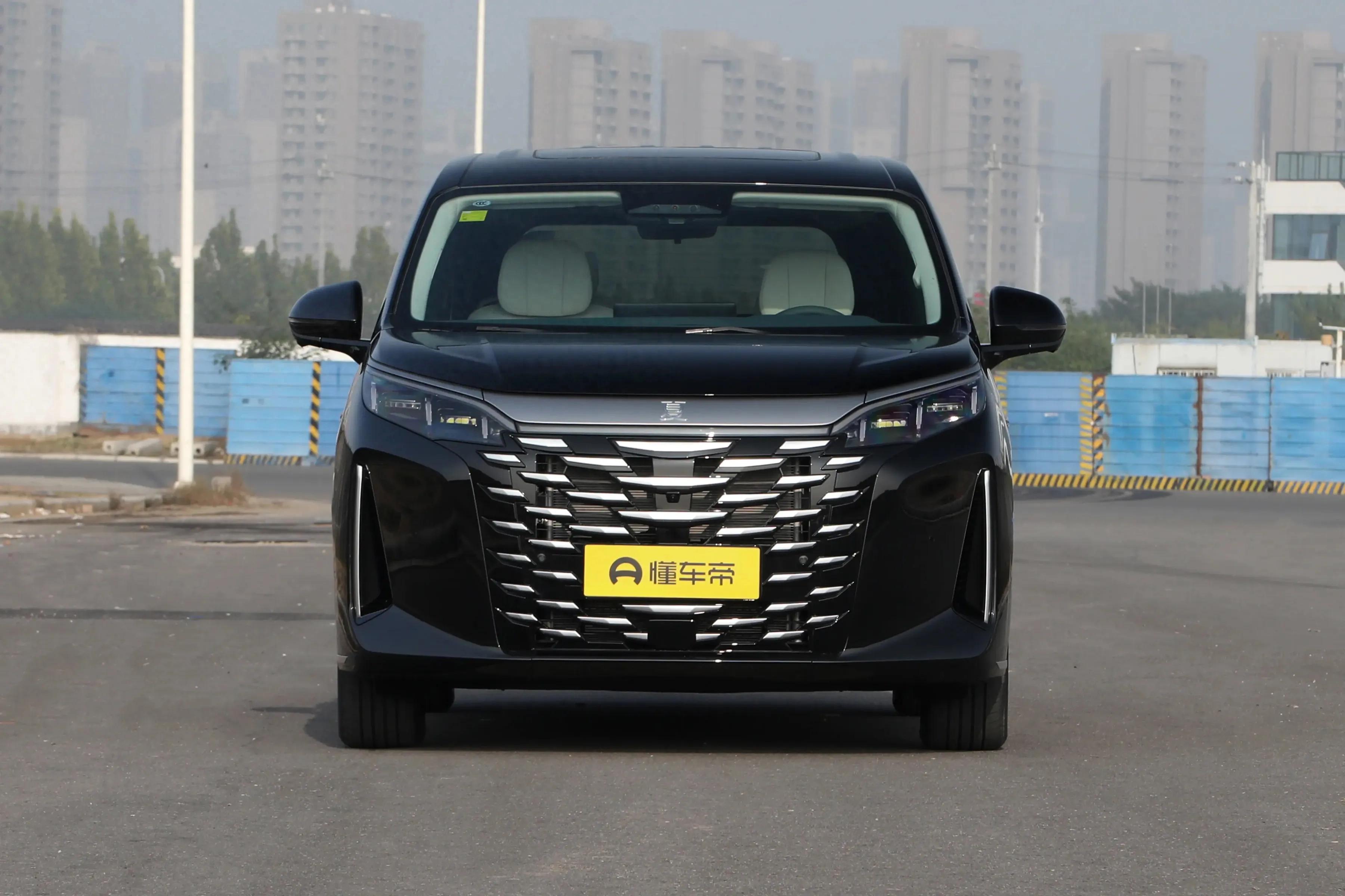 2026款比亚迪夏上市,20.68万起,选它还是选奥德赛?