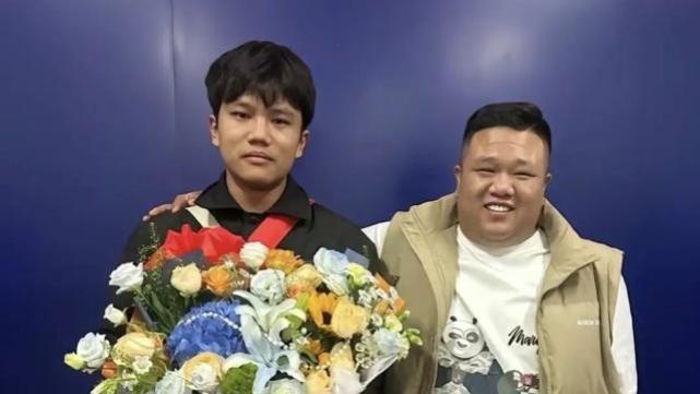 这一次，急于变现的解清帅终究是败光了路人缘，也给谢岳提了个醒