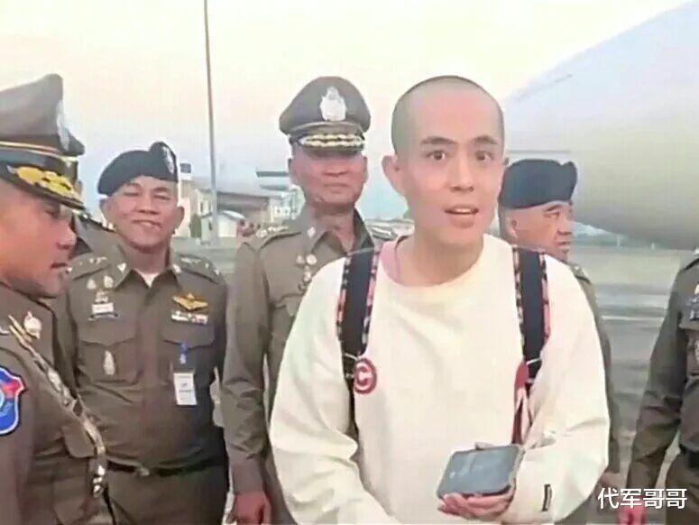 盘点2025年轰动娱乐圈的十大事件，你都知道吗？