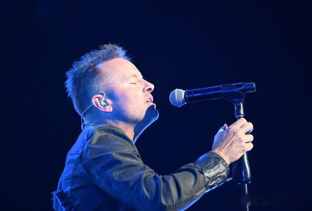 笑死！杨坤把“自己”告上法庭：求求你别再帮我开32场演唱会了！