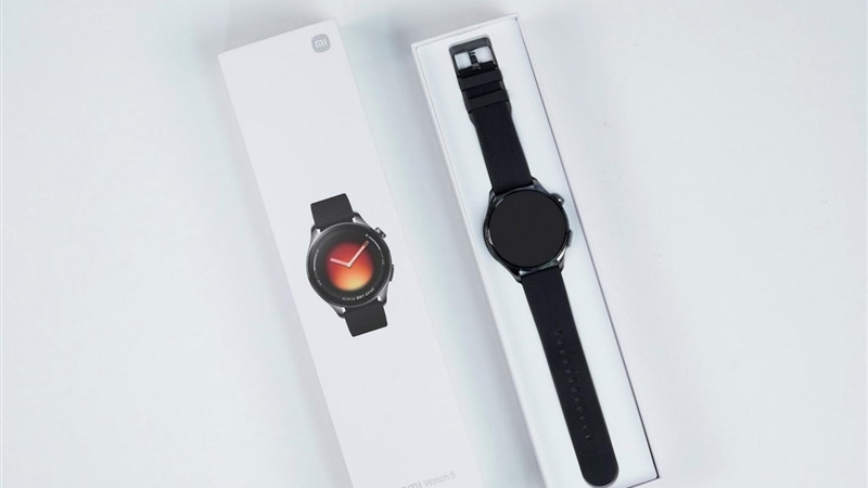 不僅僅是續航升級 小米Watch 5全面評測：隔空操控開啟腕上交互新紀元