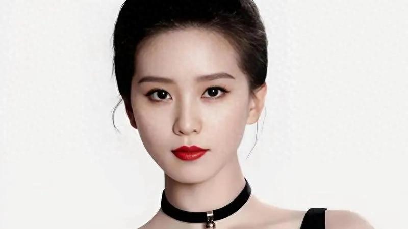 惊！刘诗诗明日官宣成“五奢女王”，创内娱新巅峰