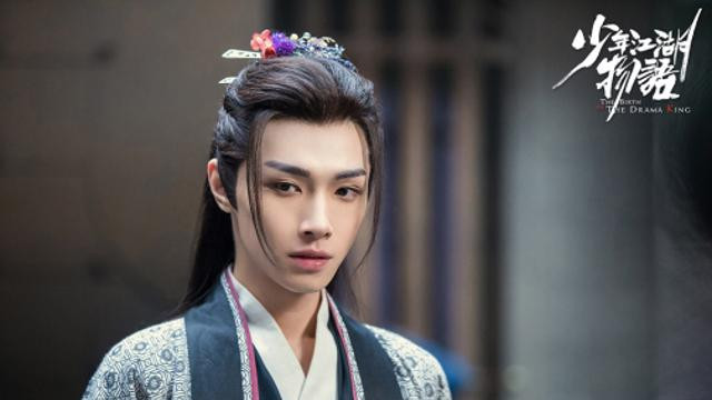 明明同一人，演完《陈情令》演《书卷一梦》，露出双眼差点没认出