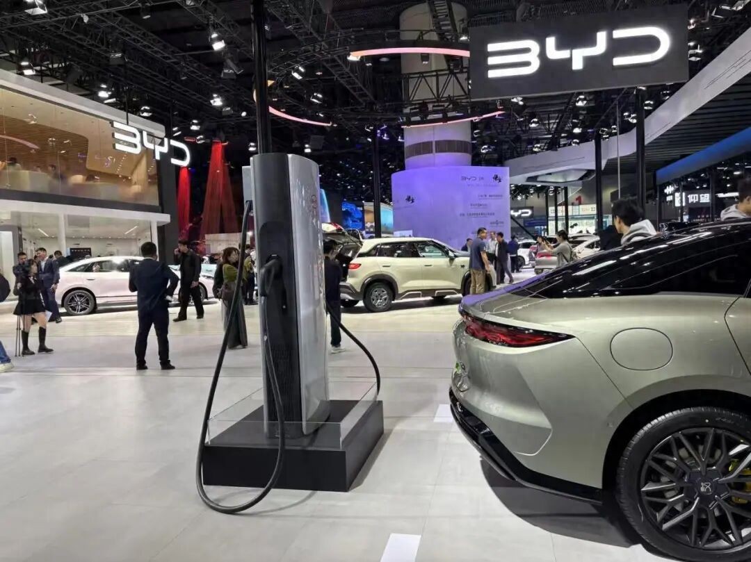 比亚迪如何守擂与攻擂？