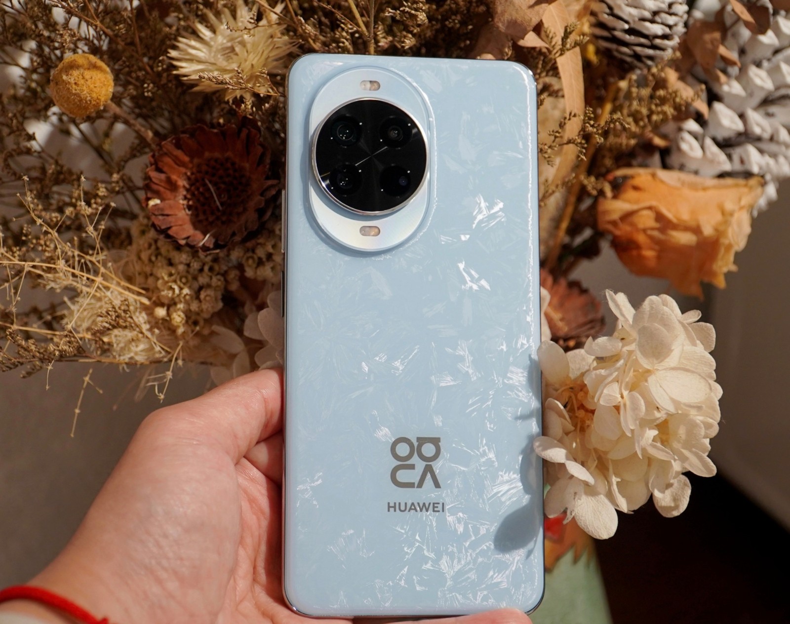 華為努力沖銷量，512GB+紅楓鏡頭+30倍變焦，低至3249元