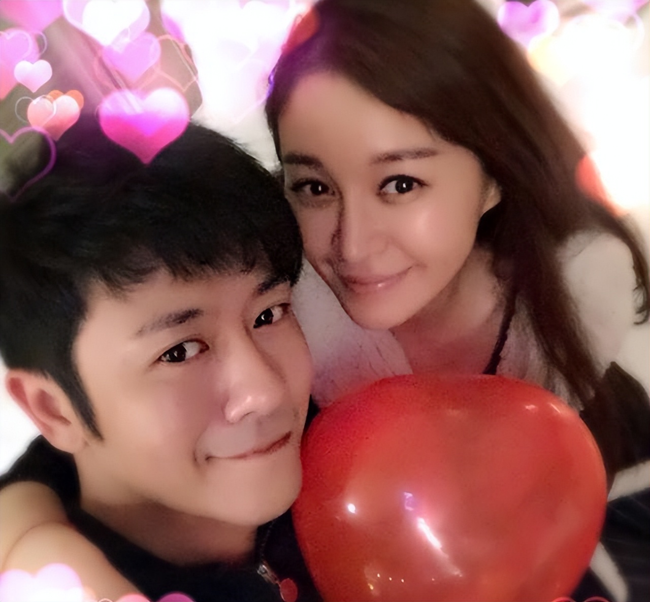 京圈太子爷被嘲\借母上位\，20年捧不红的他，却在改名后火遍全网