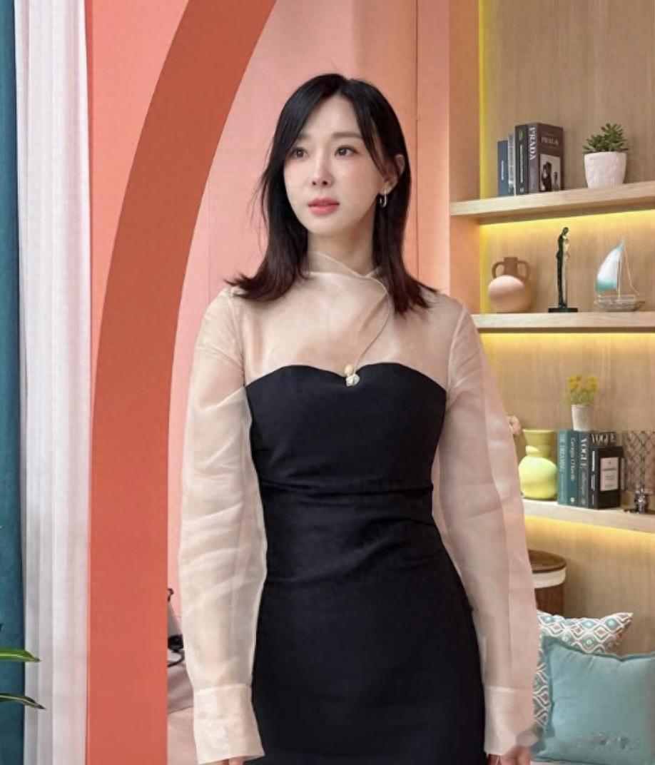 韩国女星育有两个女儿，抱怨小孩学费压力大，却仍想生5个孩子