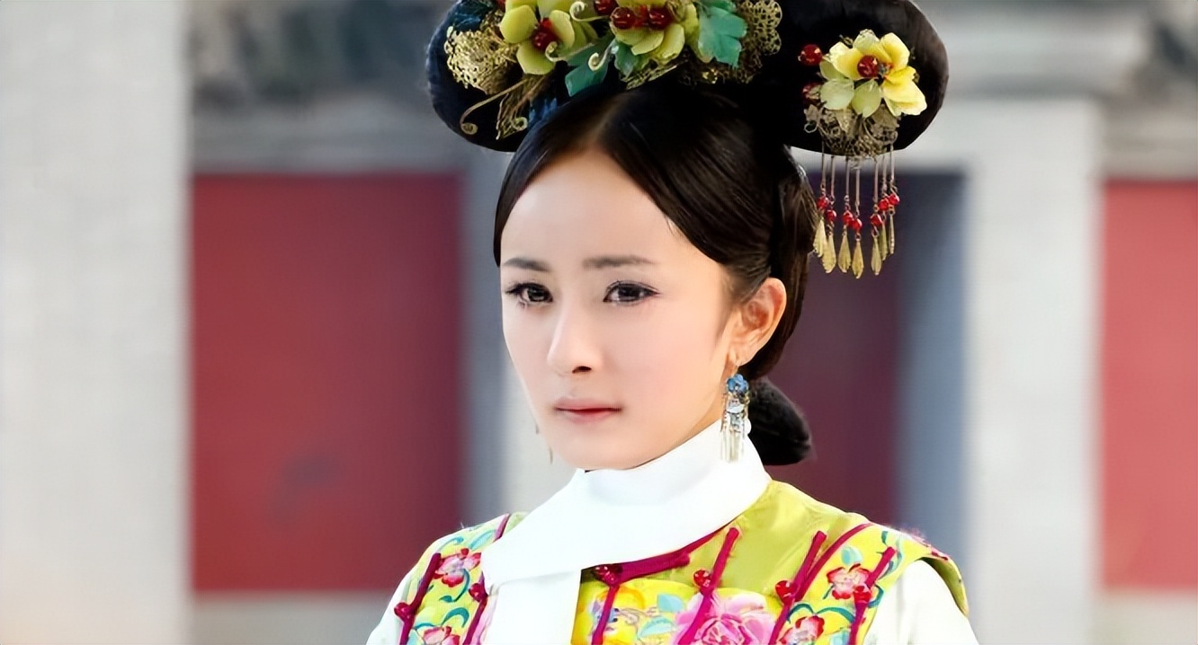 给2025年“进步最大7位女演员”排名，赵丽颖仅第2，第1实至名归