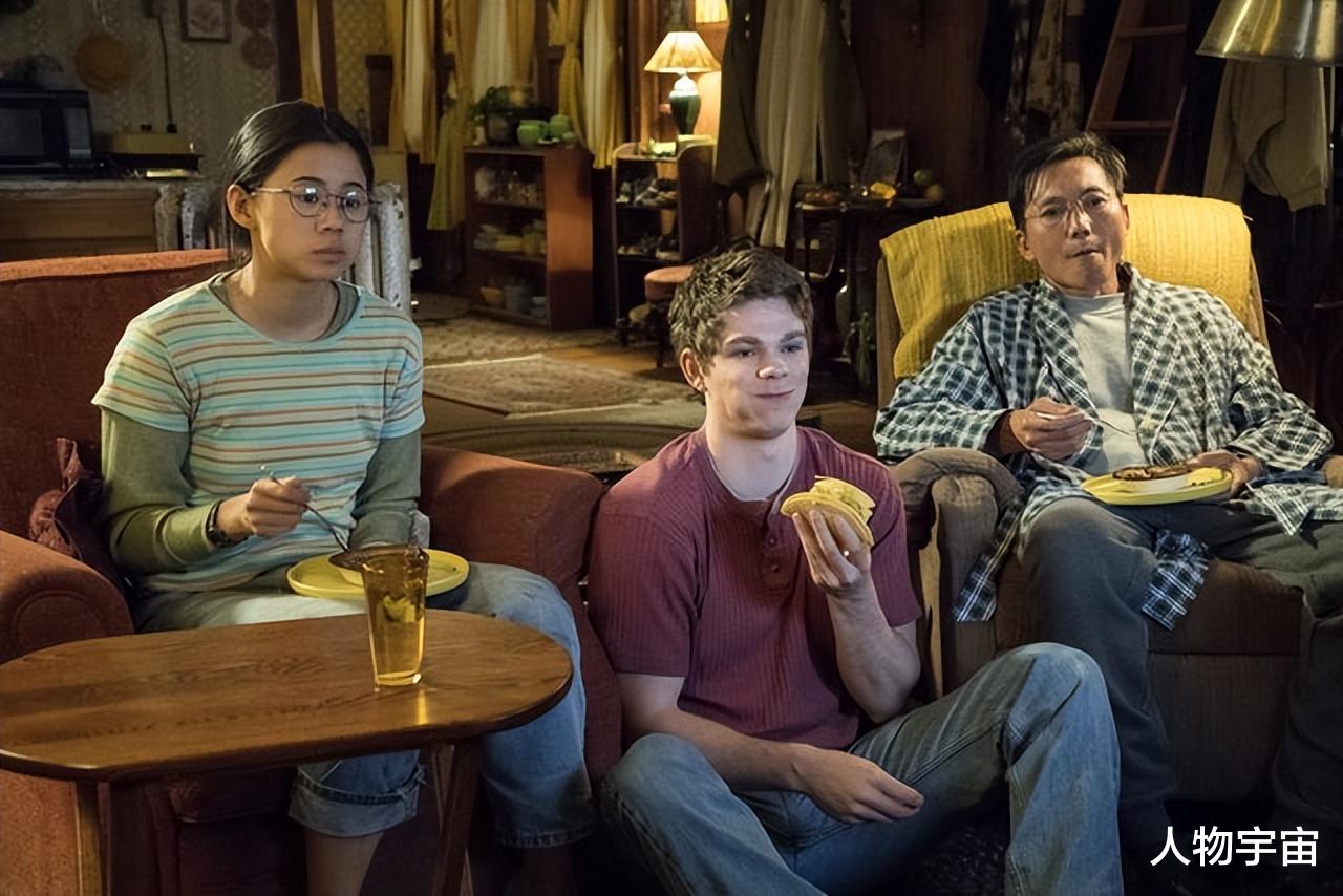 他12岁加入香港影界,57岁状态不俗内地捞金,被曝偷食获太太力挺