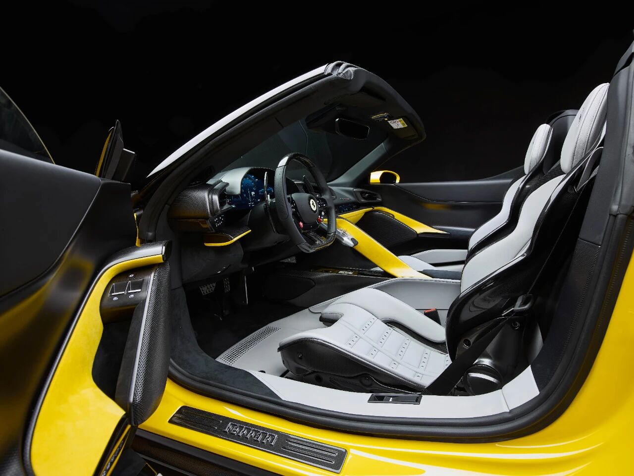 传奇回归 法拉利849 Testarossa发布 史上最强V8混动超跑