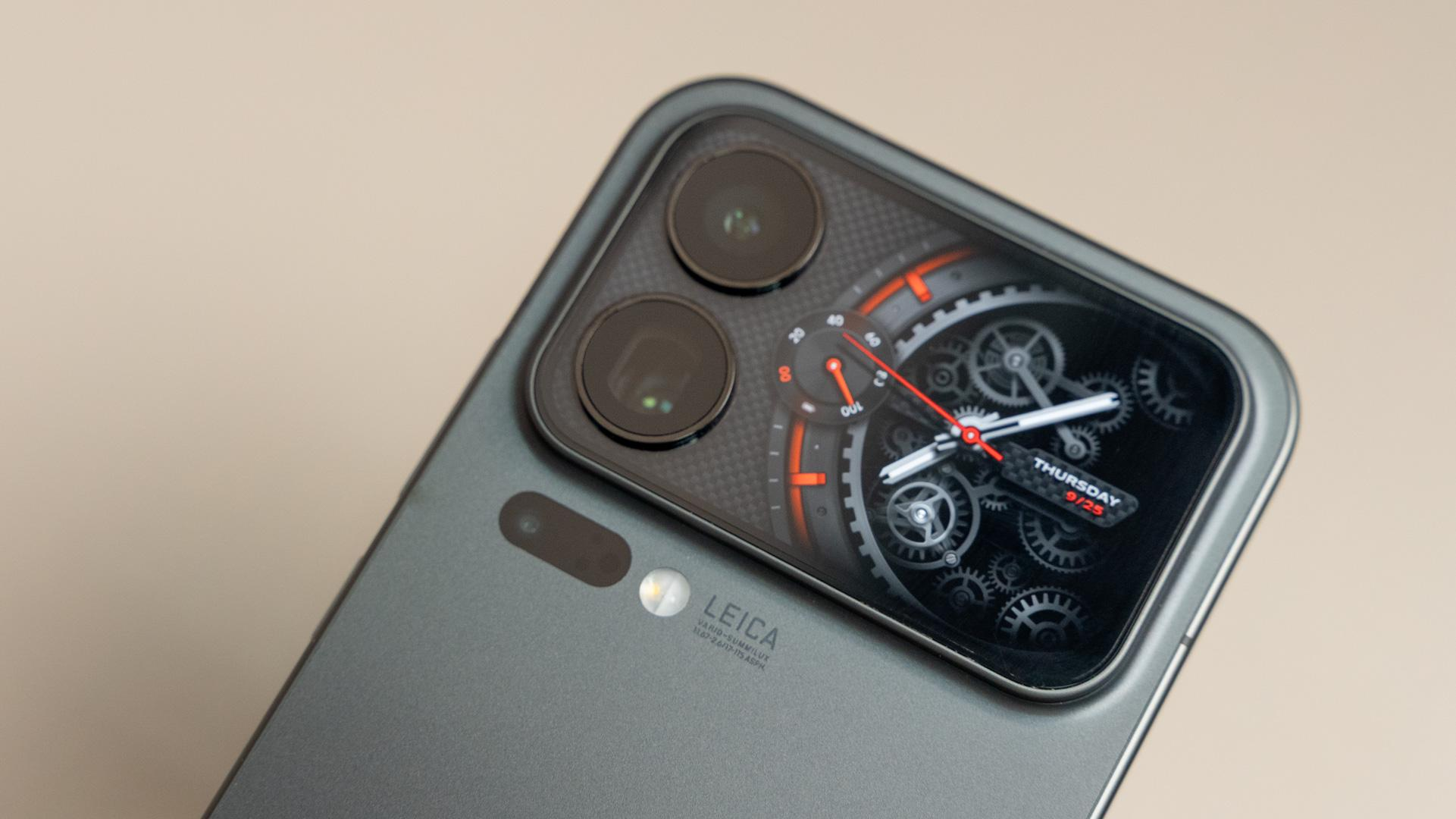 首款安卓“超大杯”落地，第五代驍龍8至尊版正在重塑光影規則