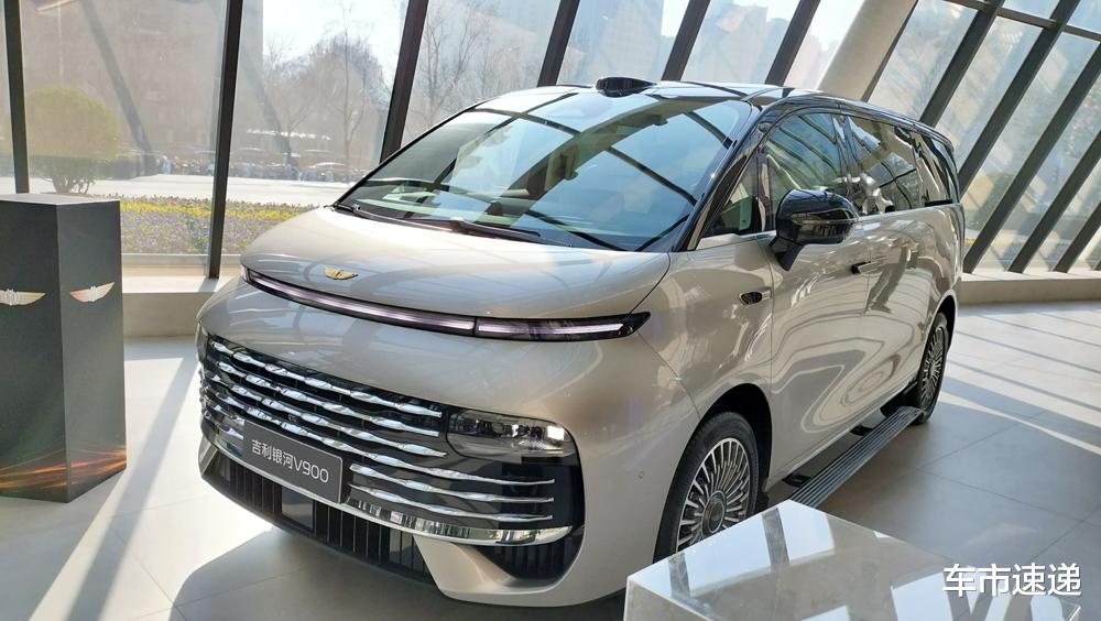 又一新车郑州首秀，银河V900，或将成为中高端MPV搅局者？