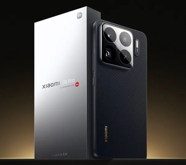 小米REDMI 15 5G完整參數曝光  國產旗艦低至感人價網友直呼不敢看！