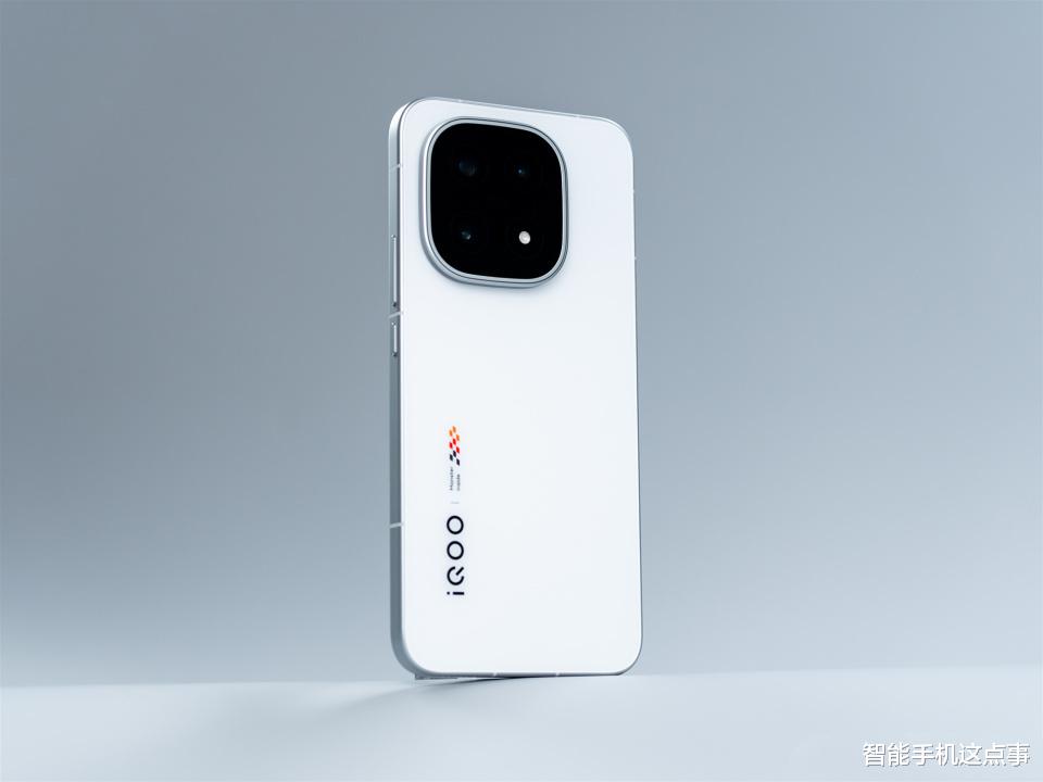 一加15T再次被確認：規格已基本清晰！iQOO 15 mini：待定中！