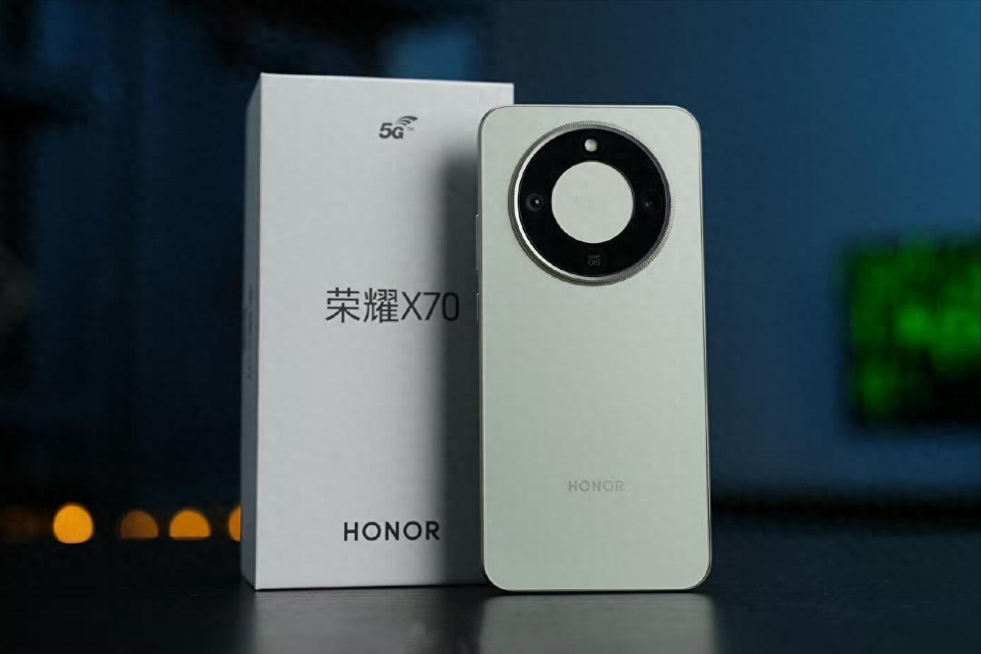 榮耀旗下的“千元機(jī)皇”！十面抗摔+超窄直屏+8300mAh+滿(mǎn)級(jí)防水