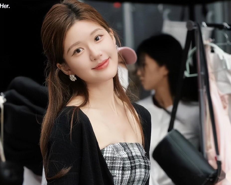 赵露思的“啪啪打脸”也来的太快了,原来早就选好了新公司