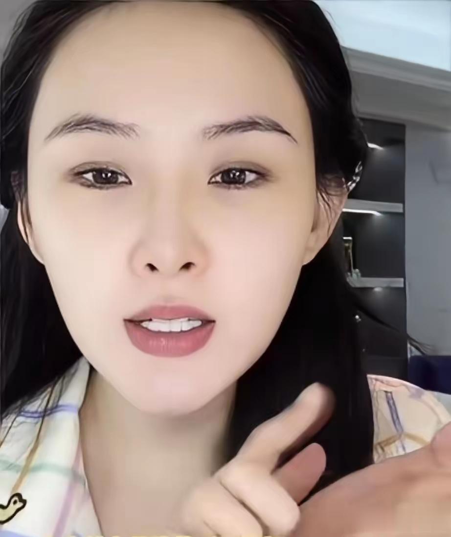 张颖颖直播吐槽引发关注,她替马筱梅操碎了心,嫉妒让女人发狂!