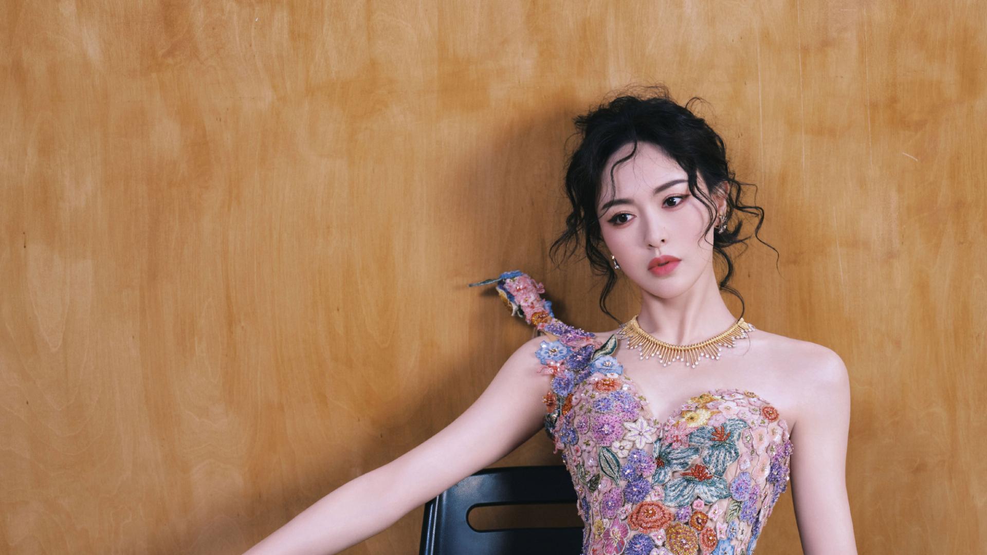 女明星，唐嫣的完美身材