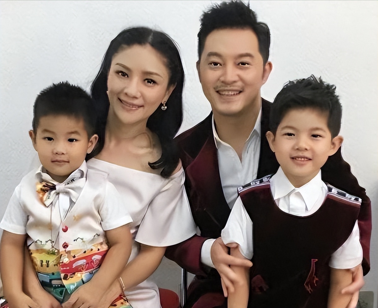 钱再多有啥用？50岁胡可的近况曝光，给当代女明星提了个醒