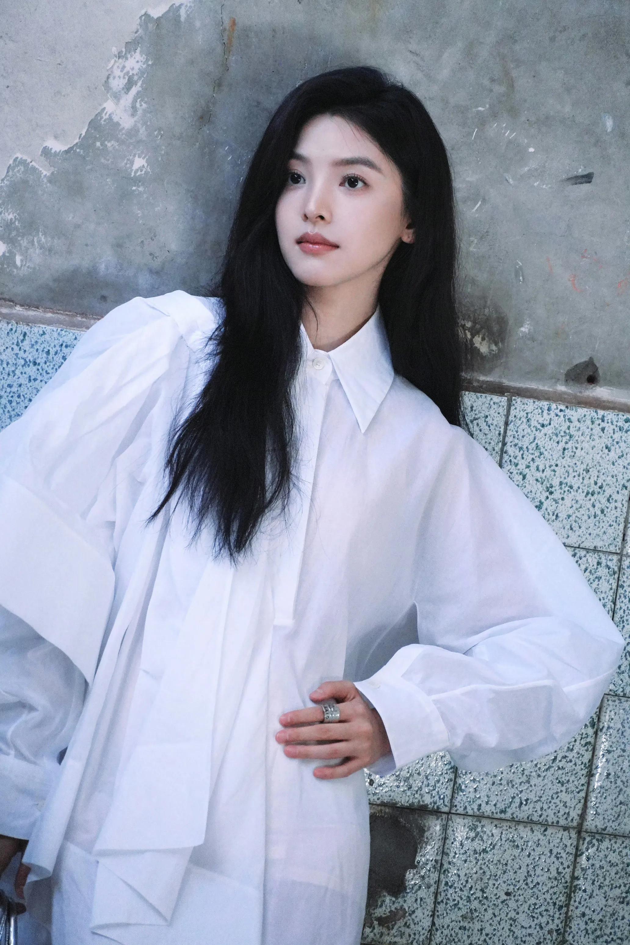 章若楠白衬衫,清纯写真