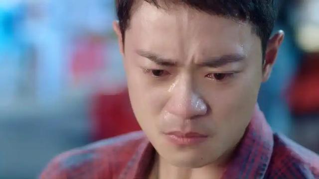 沉寂6年,曹骏37岁终于翻红,纠结5年的蓝盈莹肠子怕是都要悔青了