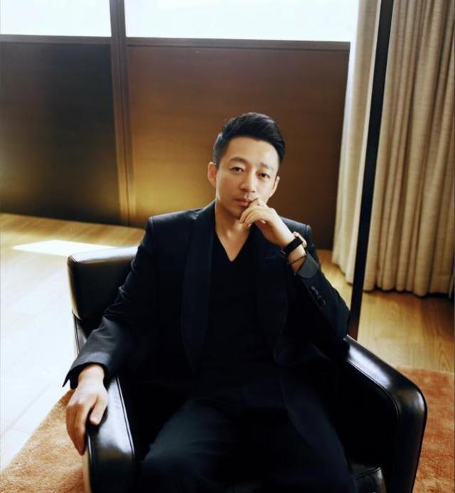 汪小菲透露了孩子暑期来内地的部分安排，其中一项安排被批很窝囊