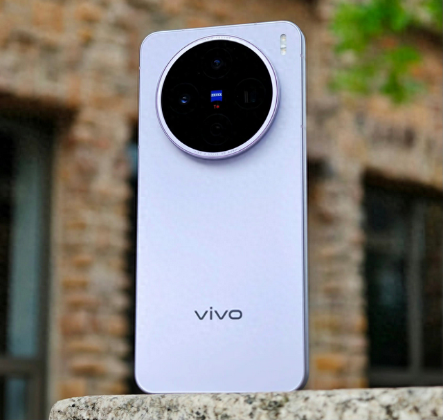 vivo X200s确认配置，搭载最强天玑9400+处理器和3D超声波指纹