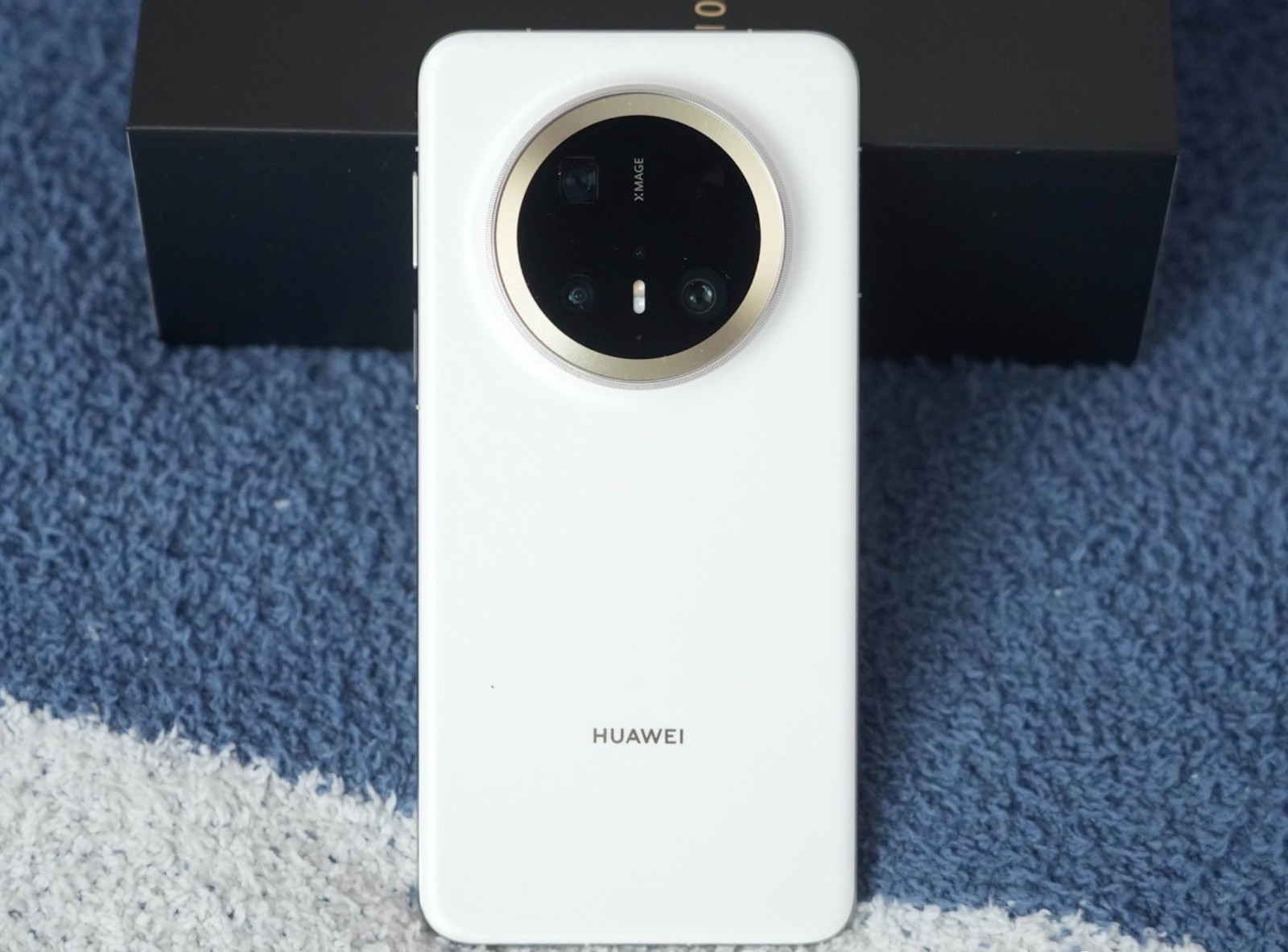 華為逐漸清倉！麒麟9020+512GB+3D解鎖+鈦合金，售價一跌再跌