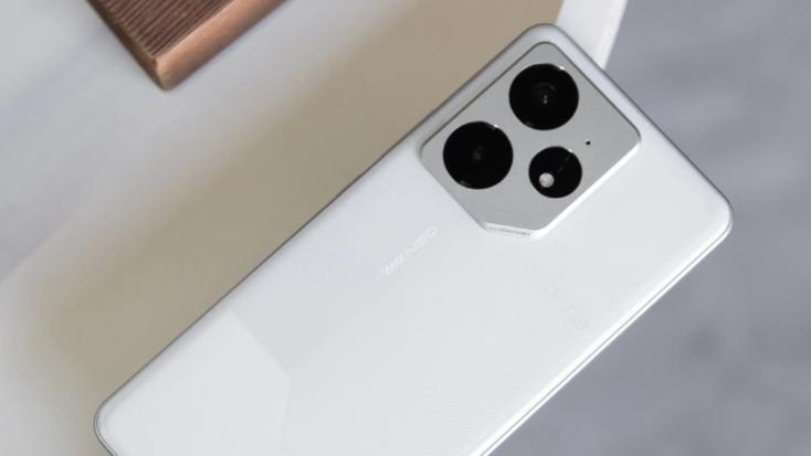 真我“用力太猛”，再次拿下性价比第一，价格最低仅1785元