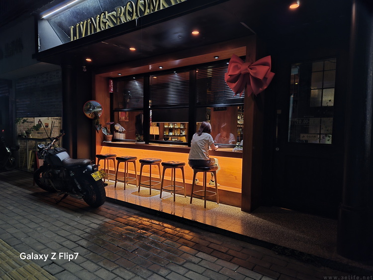 三星Galaxy Flip7评测：内涵与众不同的小折叠