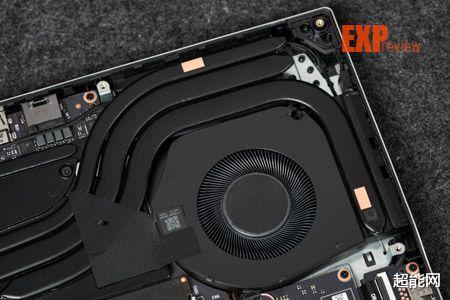 七彩虹iGame M16 Origo评测: 高性价比RTX 5070轻薄游戏本