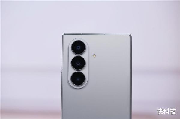 全球最輕的大折疊！三星Galaxy Z Fold7圖賞