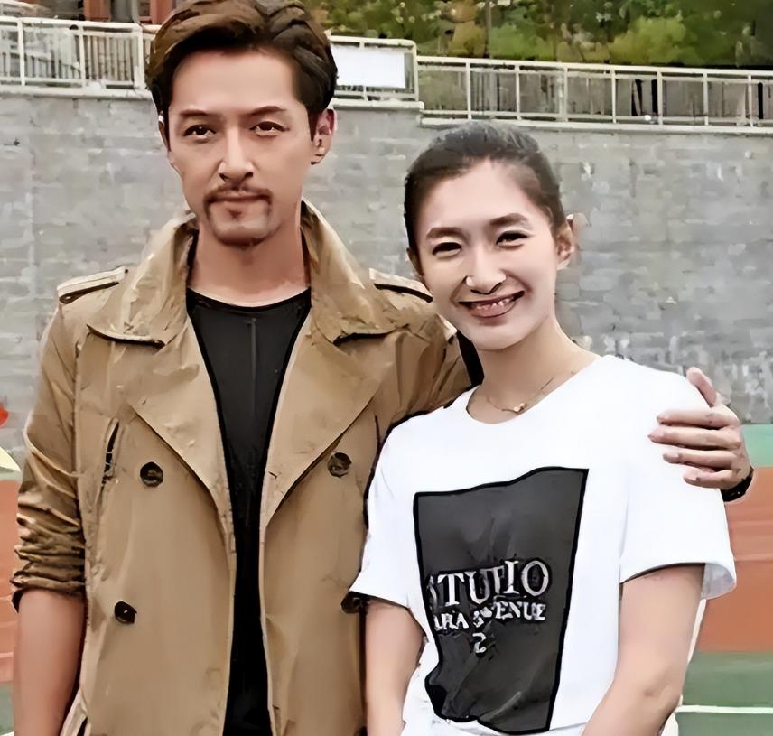 与富商海外产子真相大白7个月，江疏影近况曝光，王传君的话没错