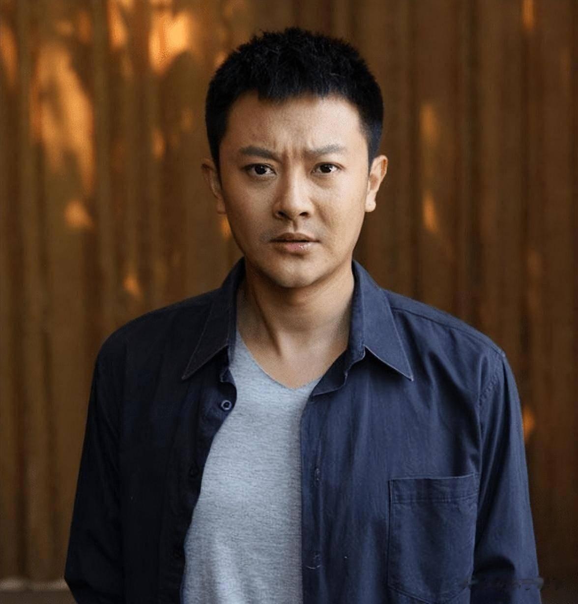 杜淳也没想到，“插刀门”13年后，印小天仅凭一个举动口碑大逆转