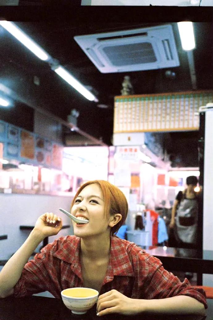 好喜欢这样明媚有生命力的李兰迪 ???