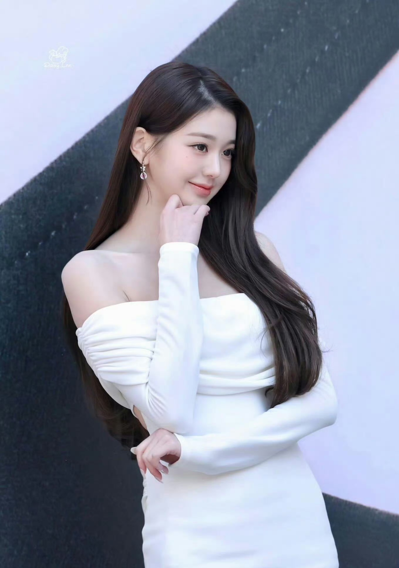 张元英这个腰臀比，让人羡慕！