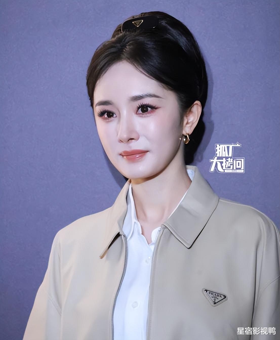 这一夜，金晨面相变了，杨幂风韵犹存，却被“全裹”的热依扎惊艳