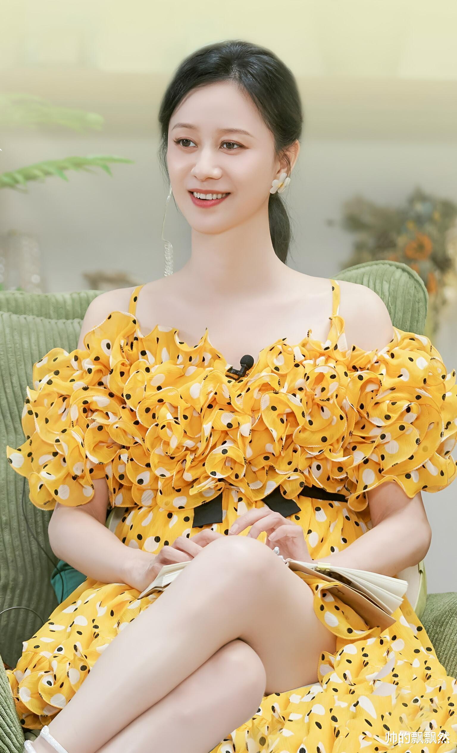 当红时隐婚生子,替前夫还债一千万,爆红后却惨遭家人嫌弃,如今她过得如何了?