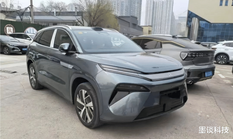 BYD 唐 L：全新旗舰SUV正式到店！预计30w起！