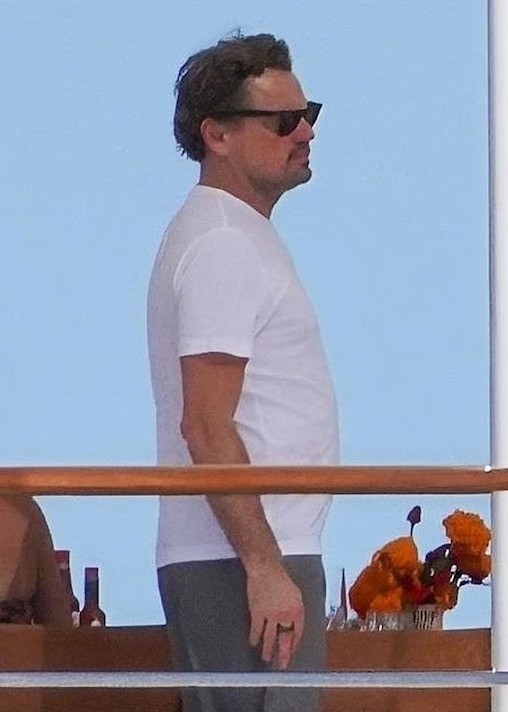 小李子为爱瘦身！为27岁超模女友打破魔咒又减肥，这还是他吗？