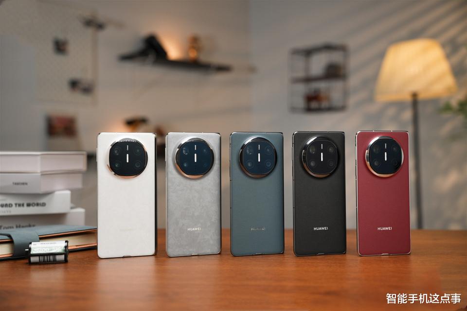 華為Mate X7再次被確認：寬屏比例+麒麟9030，折疊Pad也在測試了