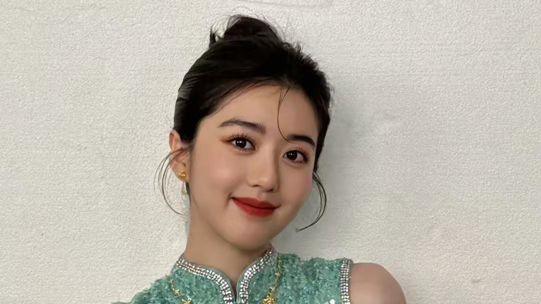 李凯馨辱华“在中国捞钱比捡都容易”，知三当三坦言爱情不分先后