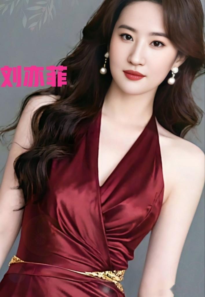 刘亦菲红色礼服裙气质优雅性格妩媚让人眼前一亮