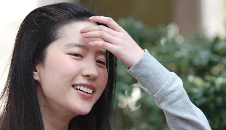 刘亦菲三十八岁了