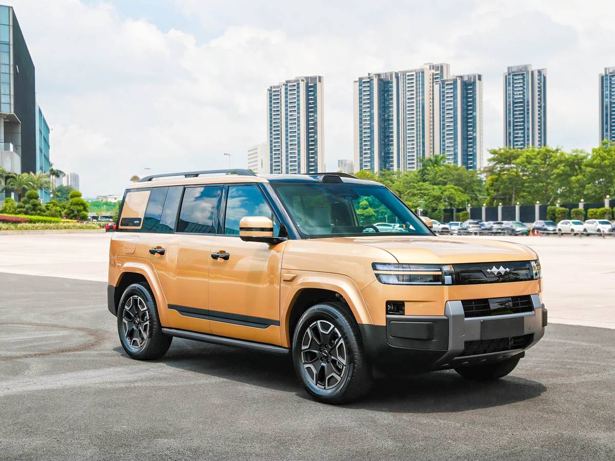 比亚迪造了台“方盒子SUV”，17.98万起售+5米车长，试驾都要排队