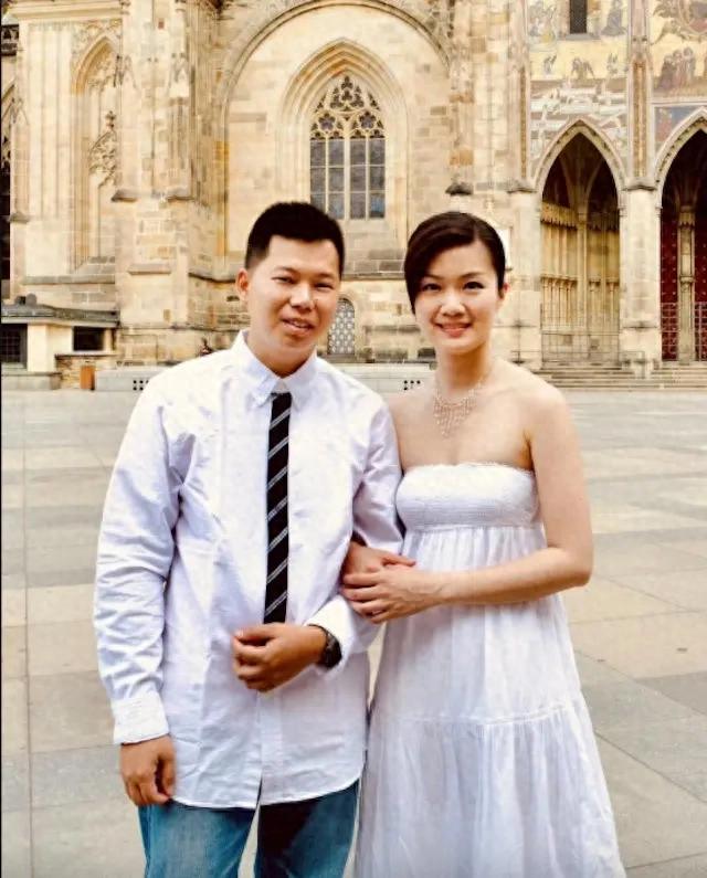 48岁前TVB主播婚后拒绝生育，计划两年后退休：老公现在还想生