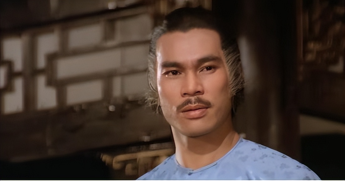 79岁老戏骨近况曝光，5年前患病险死，经历多段婚姻，妻子小30岁